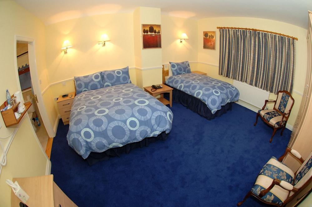 Avlon House Bed & Breakfast