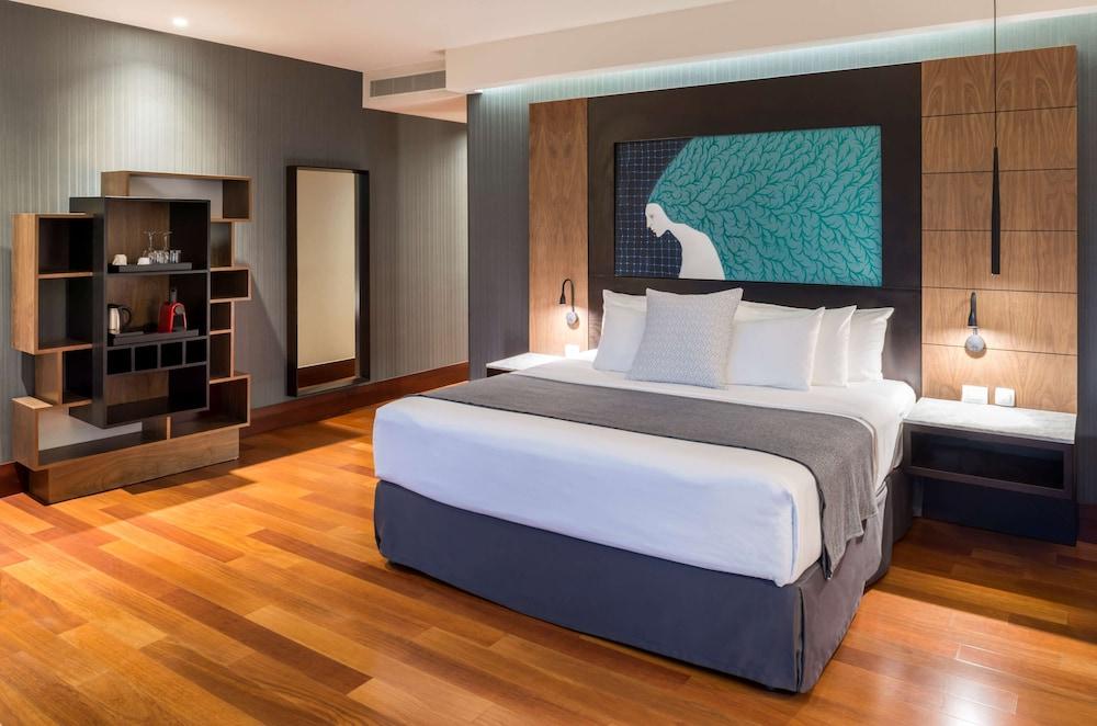 NH Collection Guadalajara Providencia