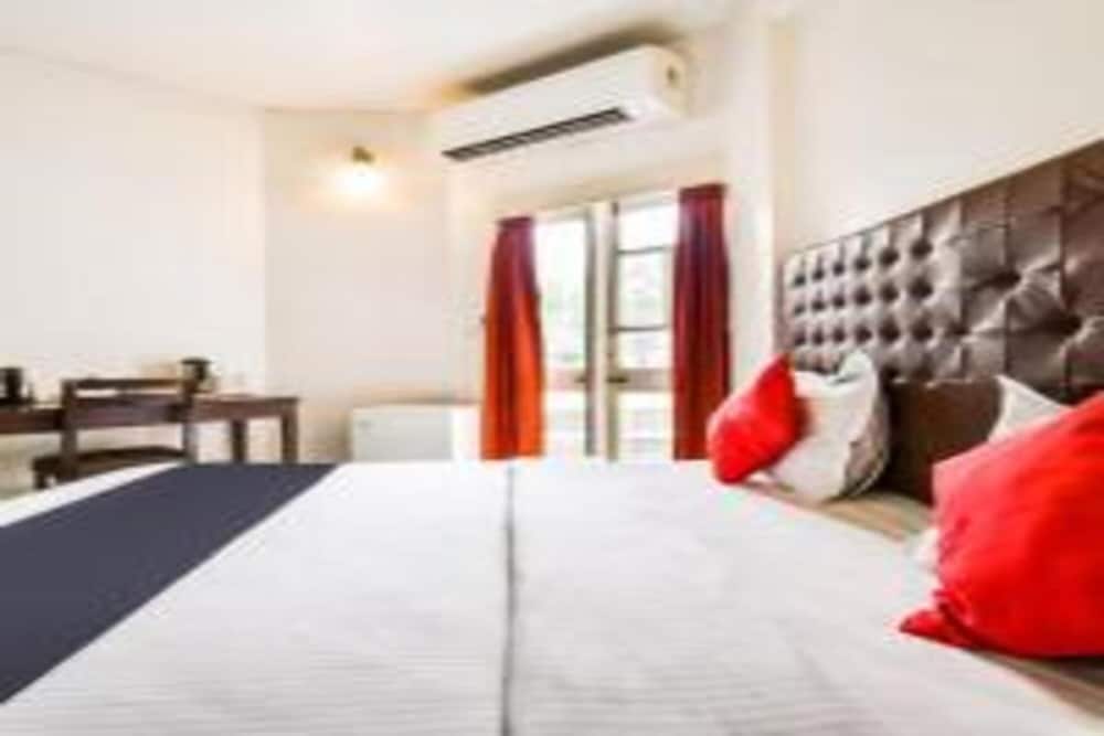 Hotel Shikha Jaipur City Centre