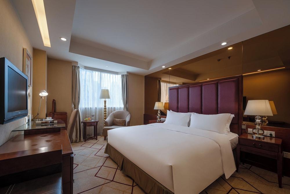 Chengdu Tianfu Sunshine Hotel