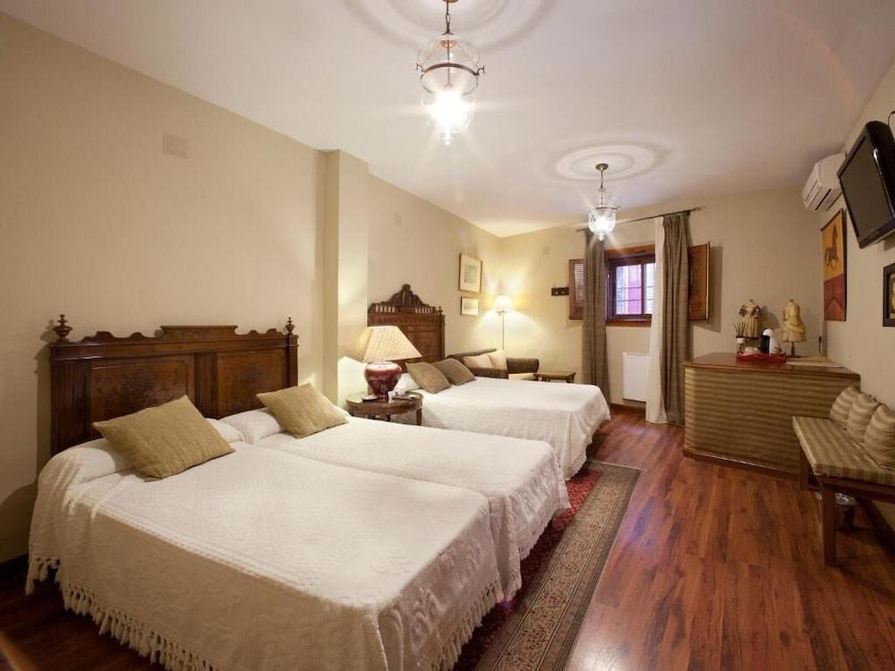 Almunia De San Miguel