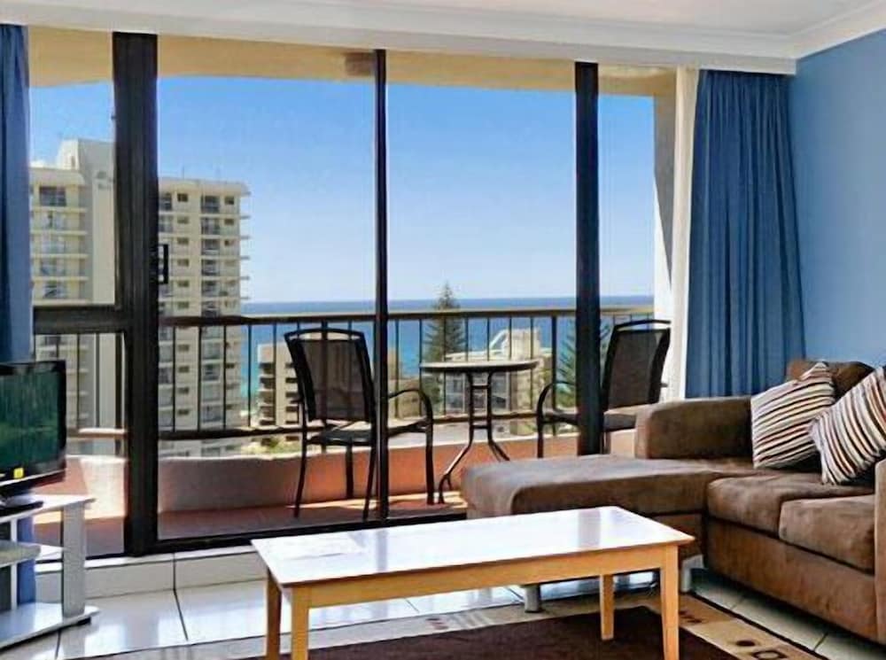 Alexander Holiday Apartments