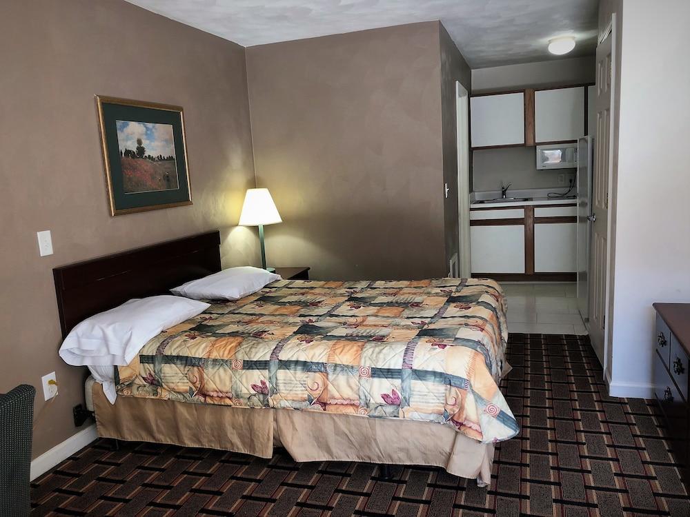 Affordable Suites Burlington