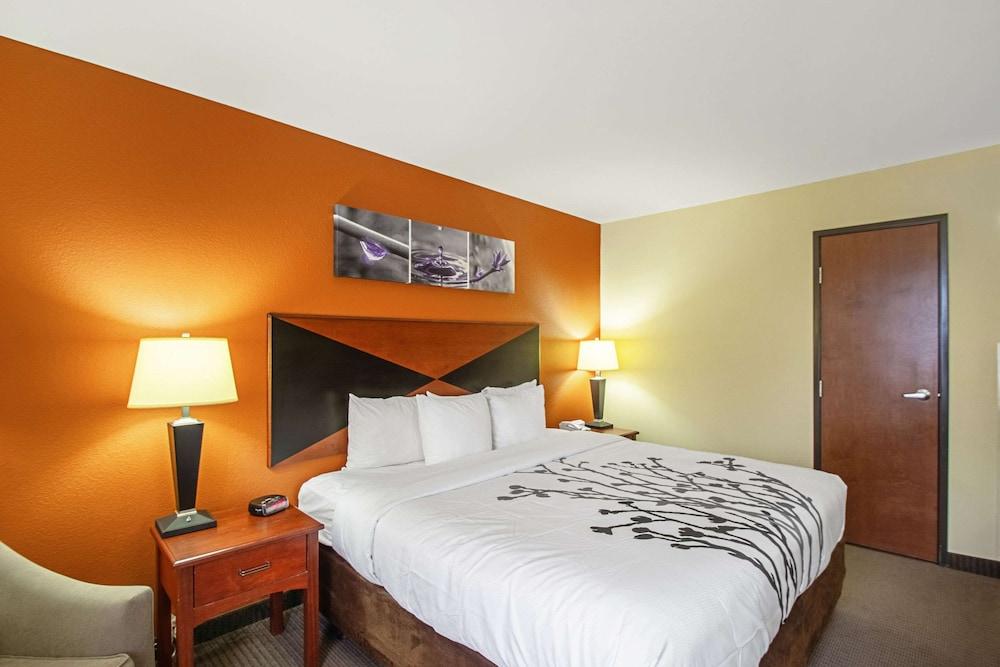 Sleep Inn & Suites Madison - Monona