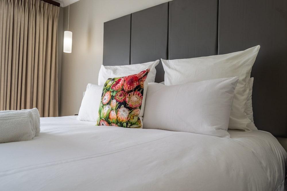 Ruslamere Hotel & Conference Centre