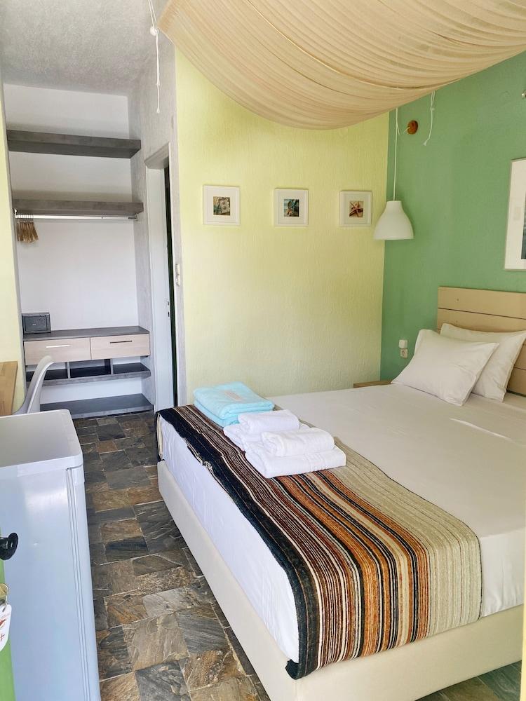 Panormos Beach Hotel Skopelos