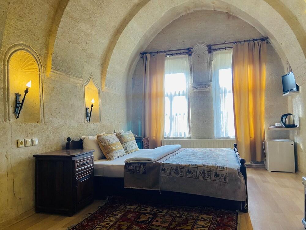 The Village Cave Hotel