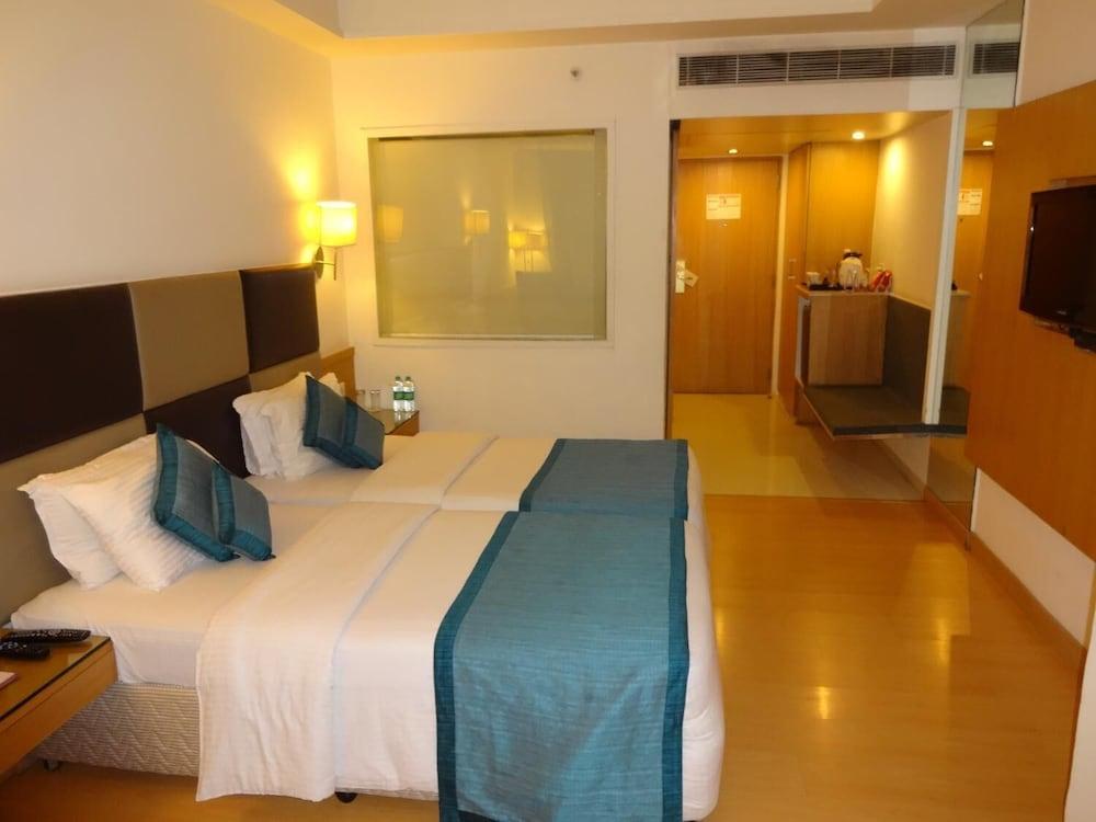 Minerva Grand Banjara Hills