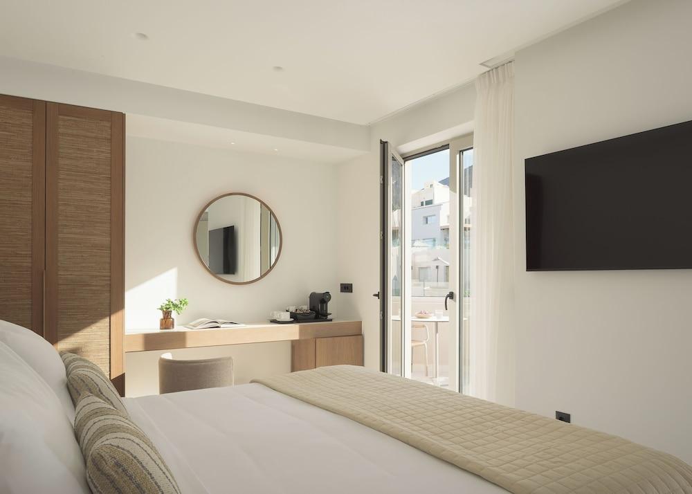 Galaxy Suites Boutique Resort