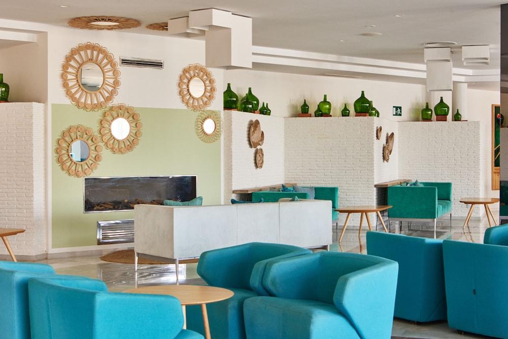 Iberostar Waves Royal Andalus