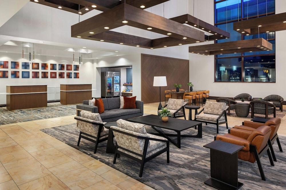 Bloomington-Normal Marriott Hotel & Conference Center