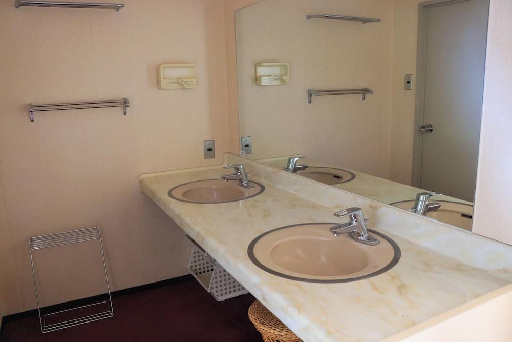 Tsumagoi Prince Hotel