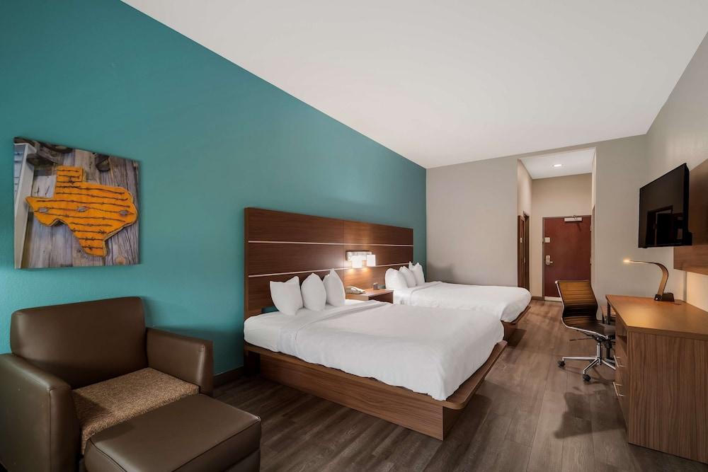Best Western Bowie Inn & Suites