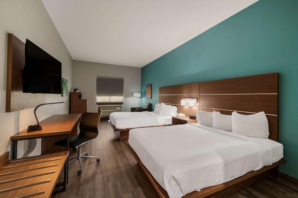 Best Western Bowie Inn & Suites