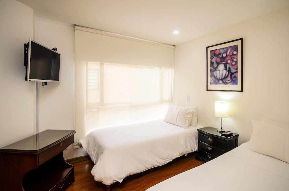 Travelers Suites Edificio Fontana Plaza