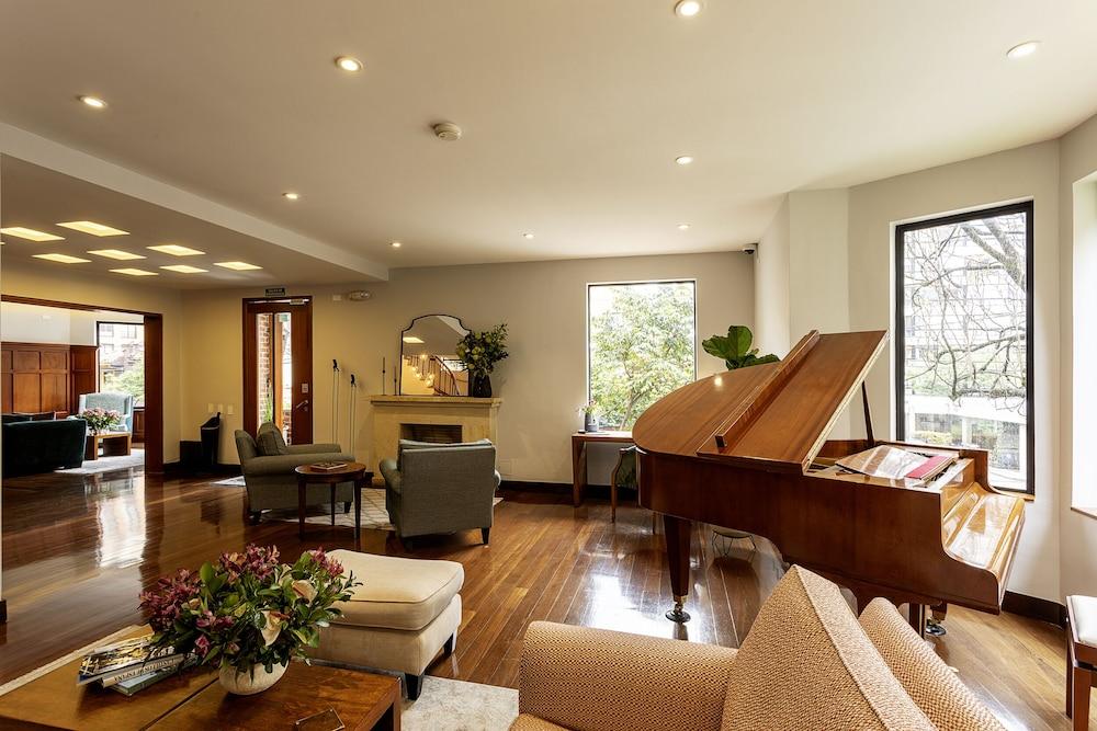 Bh la Quinta- Suites