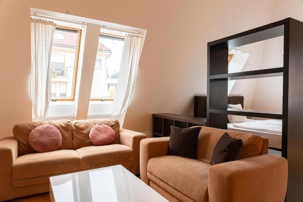 Gozsdu Court Budapest