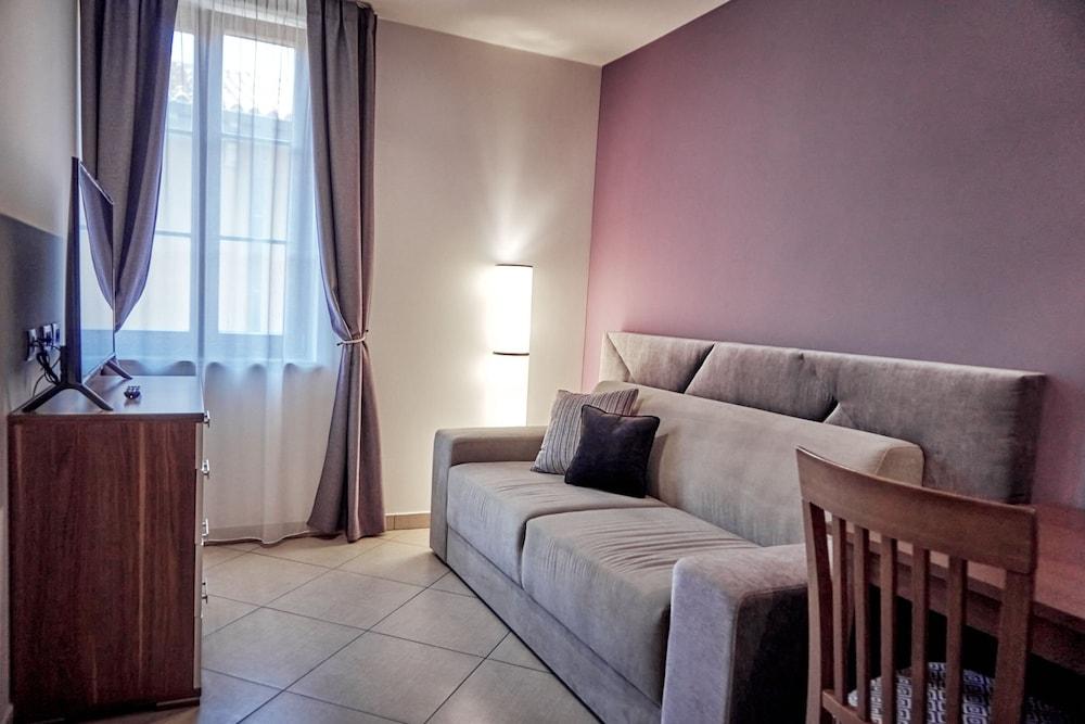 Apartments Vila Piranesi