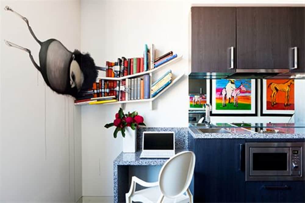 The Cullen Melbourne - Art Series