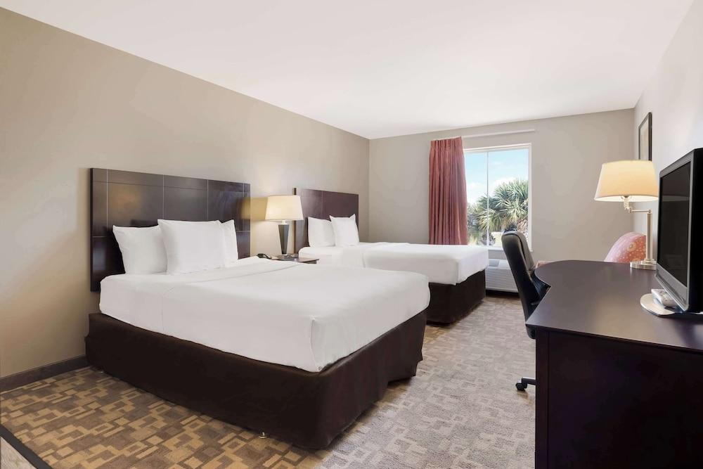 Suburban Studios Berwick - Morgan City