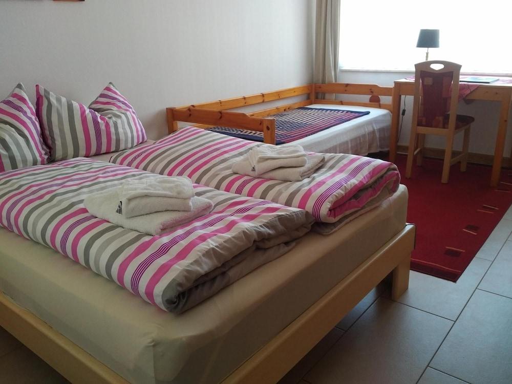 Privatunterkunft AARON