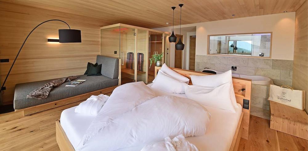 Tratterhof Mountain Sky Hotel