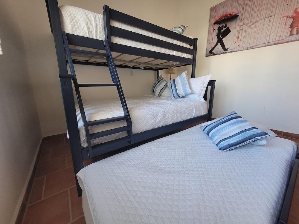 Villa Relax 2 by Kivoya