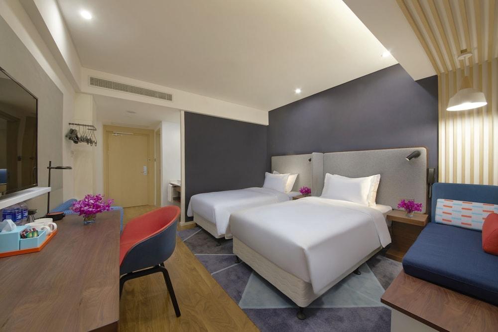 Holiday Inn Express Zhangjiagang East by IHG