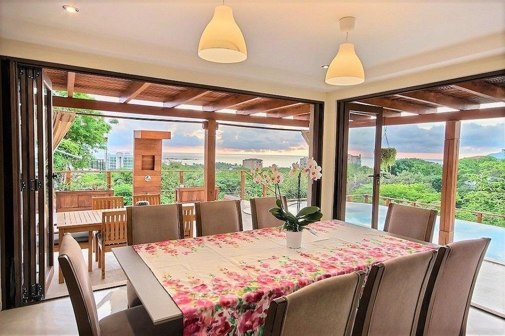 Villa Atardecer - 4 Br home