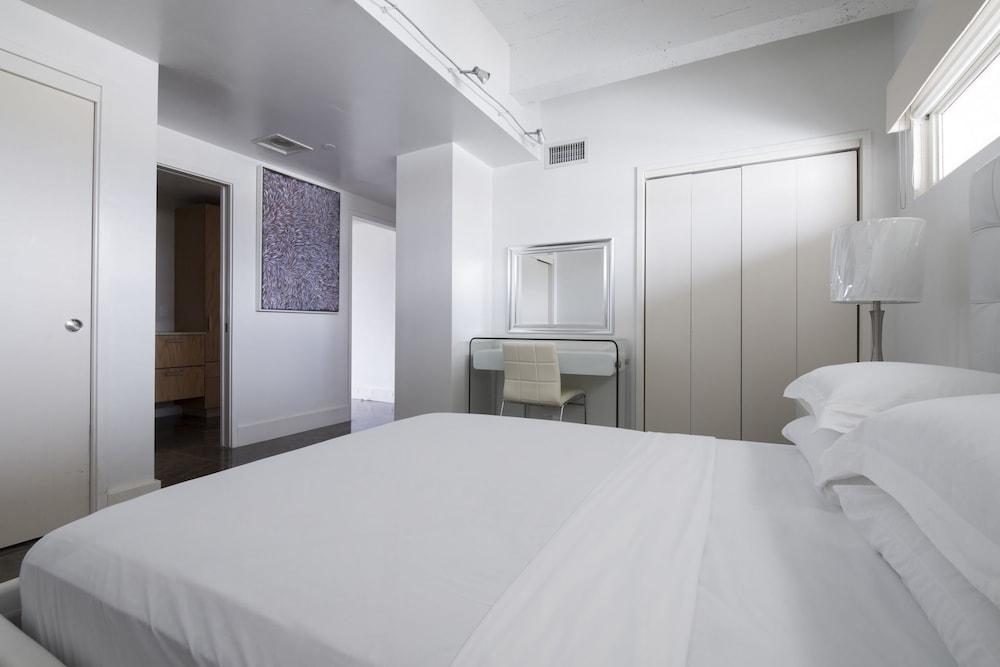 Luxury-Prime-2BR-Condo On Ocean Drive