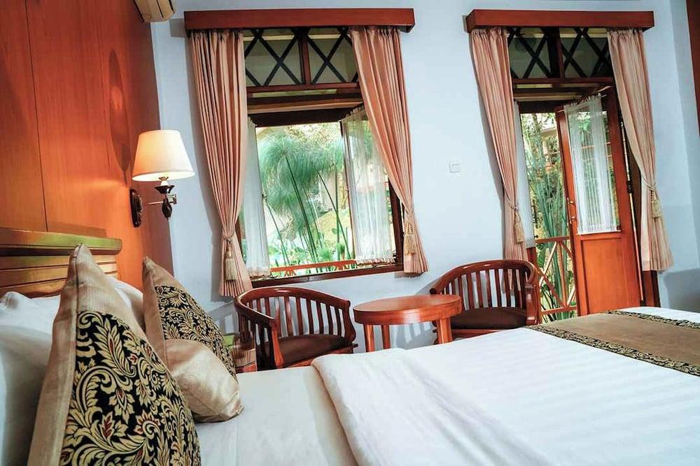 Ahadiat Hotel & Bungalow