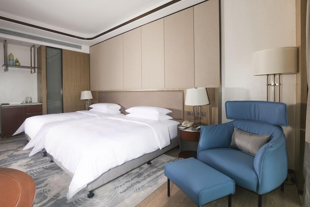 Hainan Blue Horizon Jun Hua Hotel