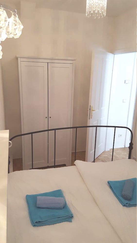 Sobieski City Apartment 11