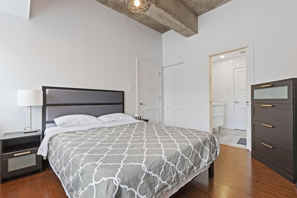 Condotel LeLuxe St-Denis St - mtlFlats