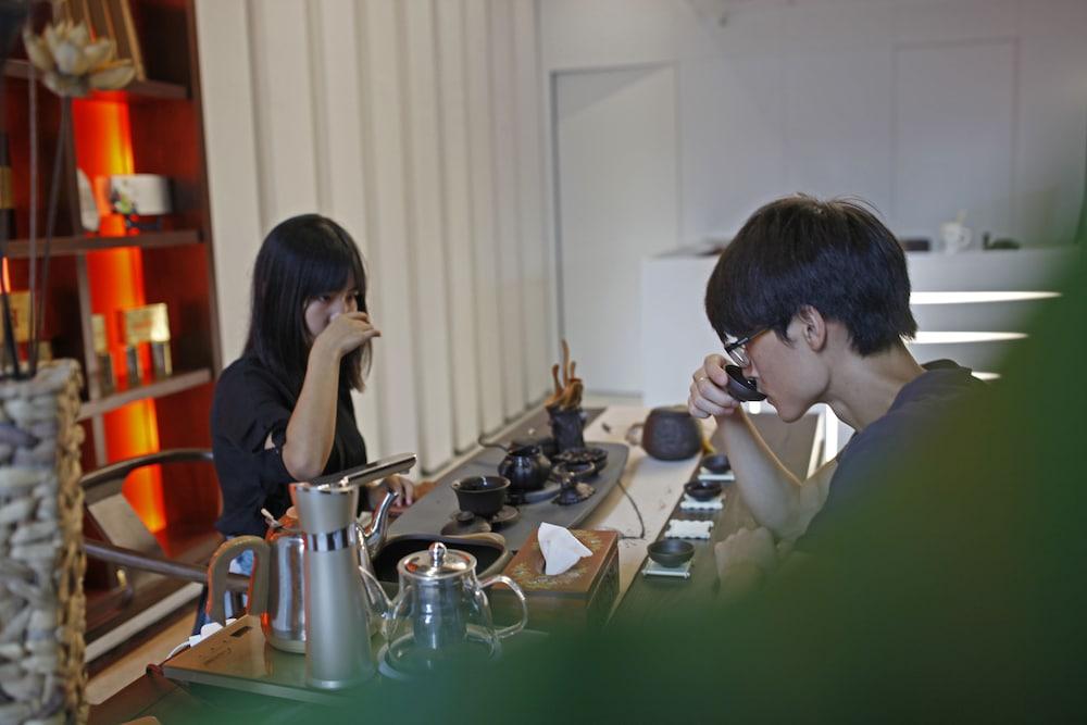 South Mountain Boutique Hotel