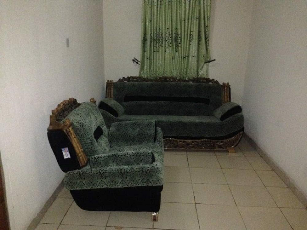 Ekulu Greens Classic Suites