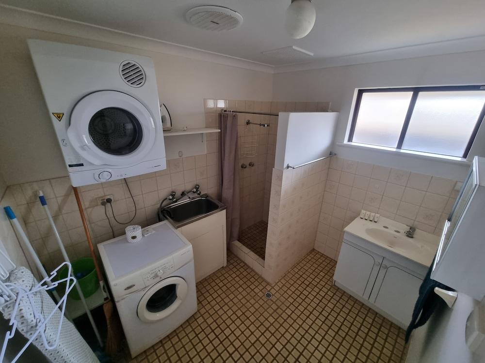 Ocean Beach Chalet 16