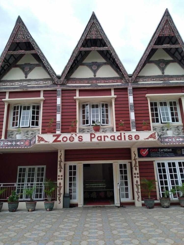 Zoe's Paradise Waterfront Hotel