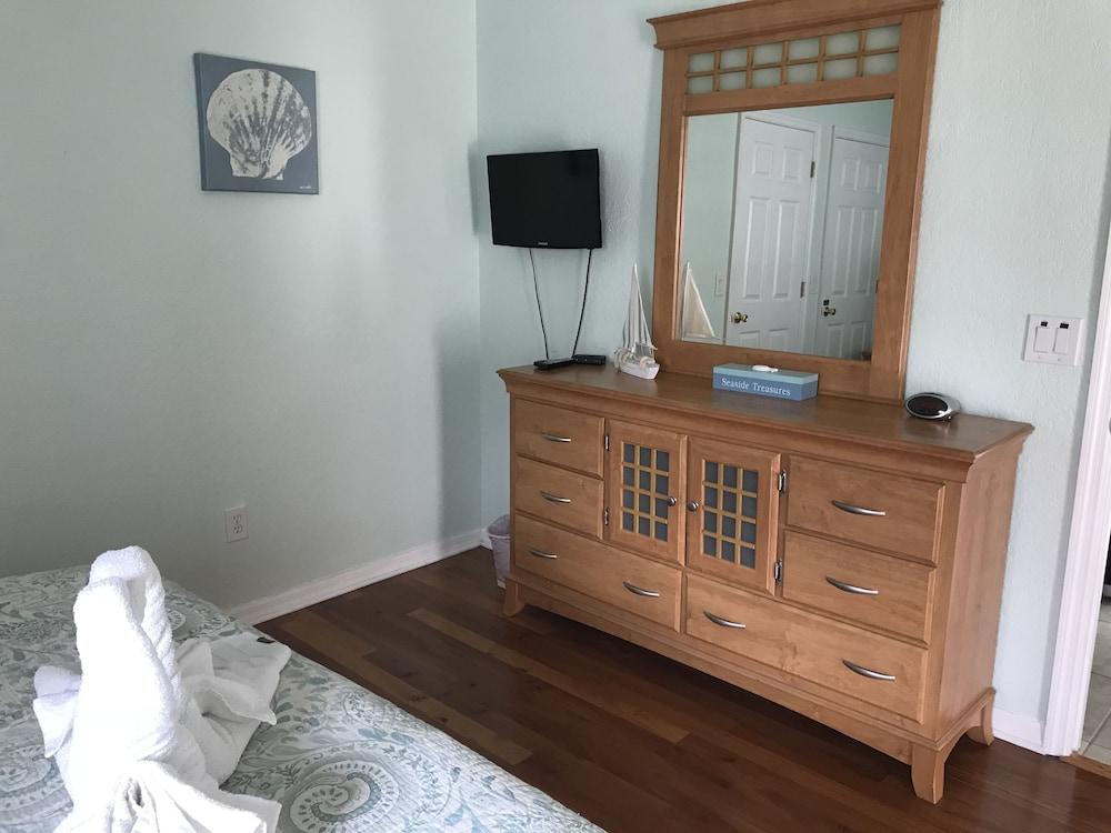 Clermont Area Vacation Homes by Shine FM