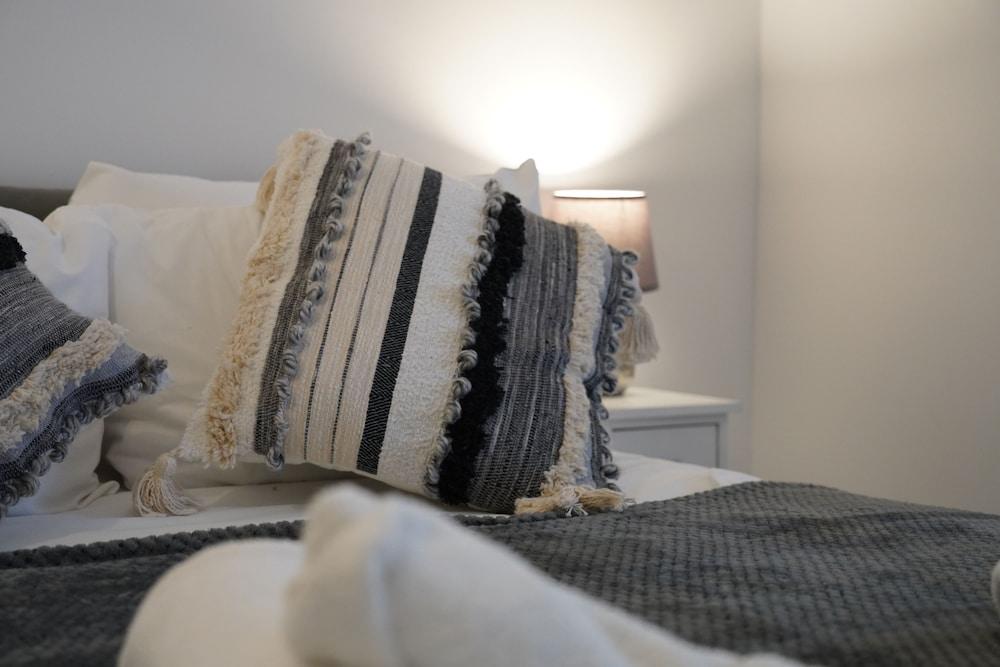 Camden Reach 3 Bedroom Apartment