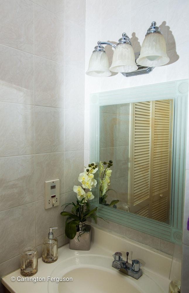 Serenity By The Sea 211B - Turtle Towers