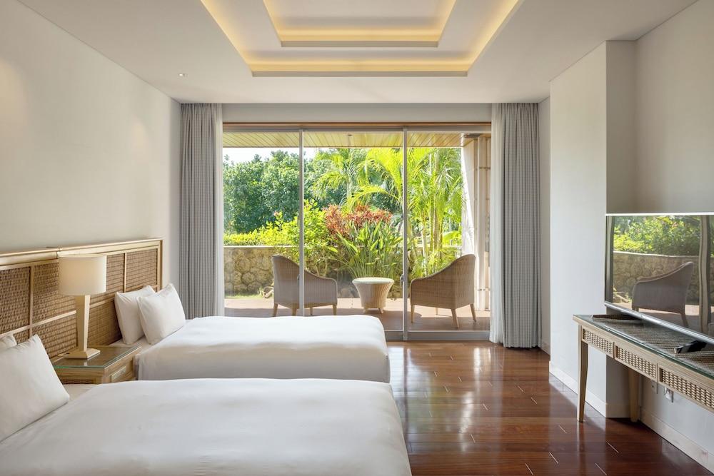 THE UBUFURU ISHIGAKI