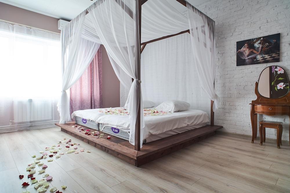 Villa Santarina Hotel