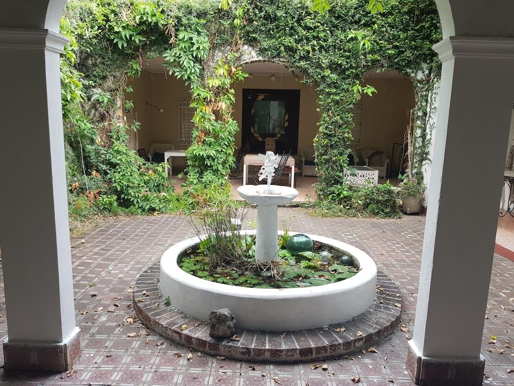 Devon Estate Kingston Jamaica