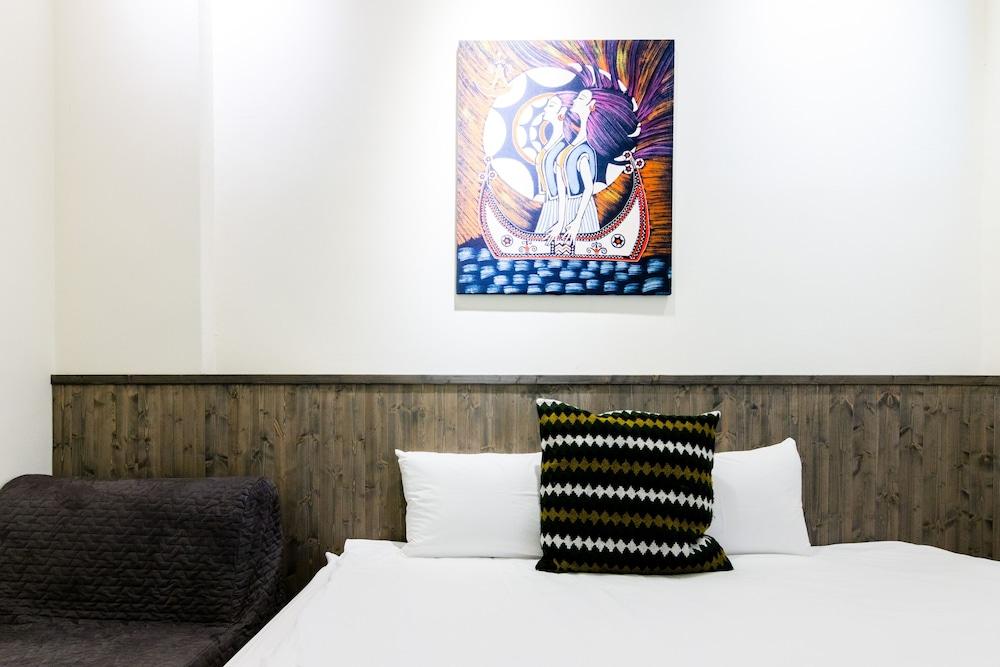 Cozy Green Guest House