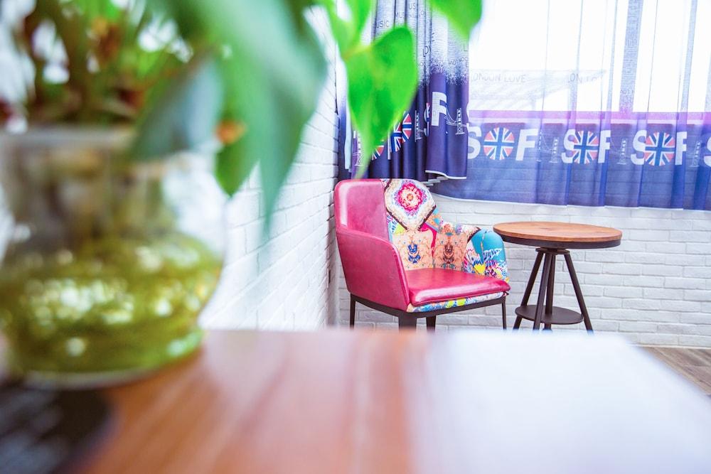 Maan Coco Travelling Boutique Inn