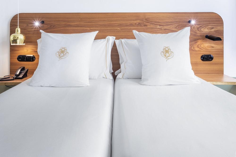 One Shot Aliados Goldsmith