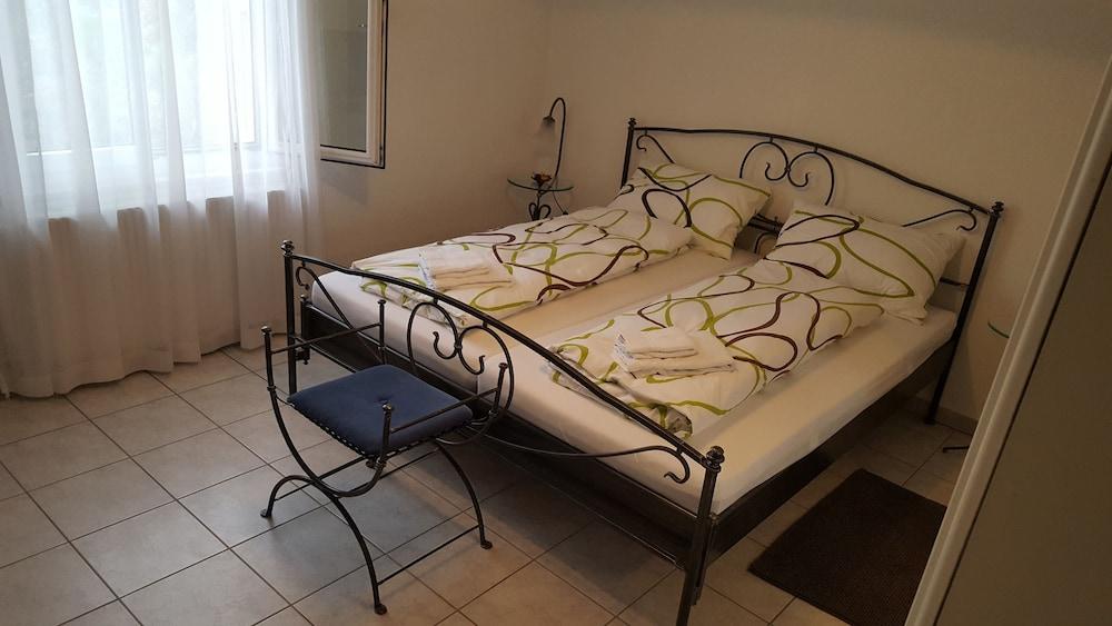 Casa Carmela Apartment