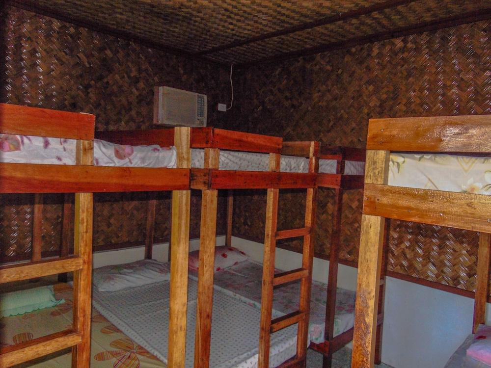 Pangulatan Beach Resort - Dormitory