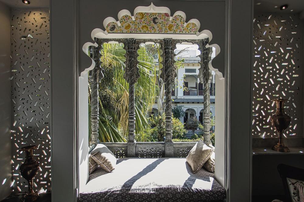 Kintsugi at Rangniwas